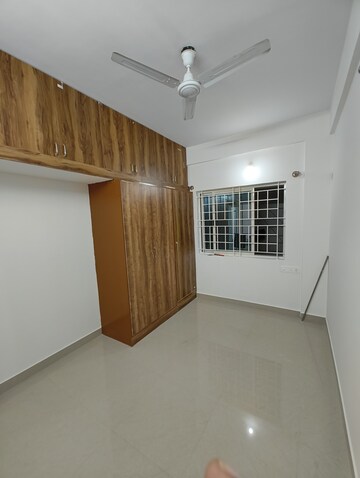 Room in 2 BHK Apartment at Sai Enclave Indiranagar, Indiranagar – for Rent