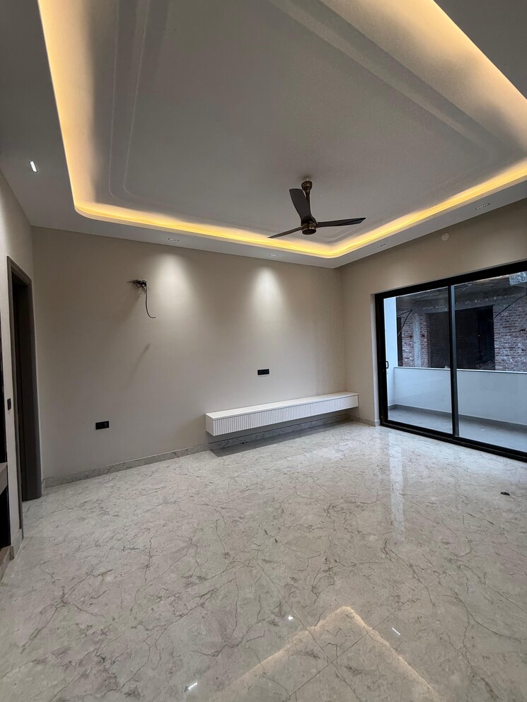 Room, srishti-greenfield-homes 4 Bedroom 3100 Sq.Ft. Builder Floor In Green Fields Colony Faridabad 8272449