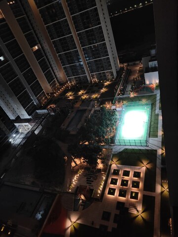 2 BHK Apartment For Rent in Godrej Woods, Sector 43