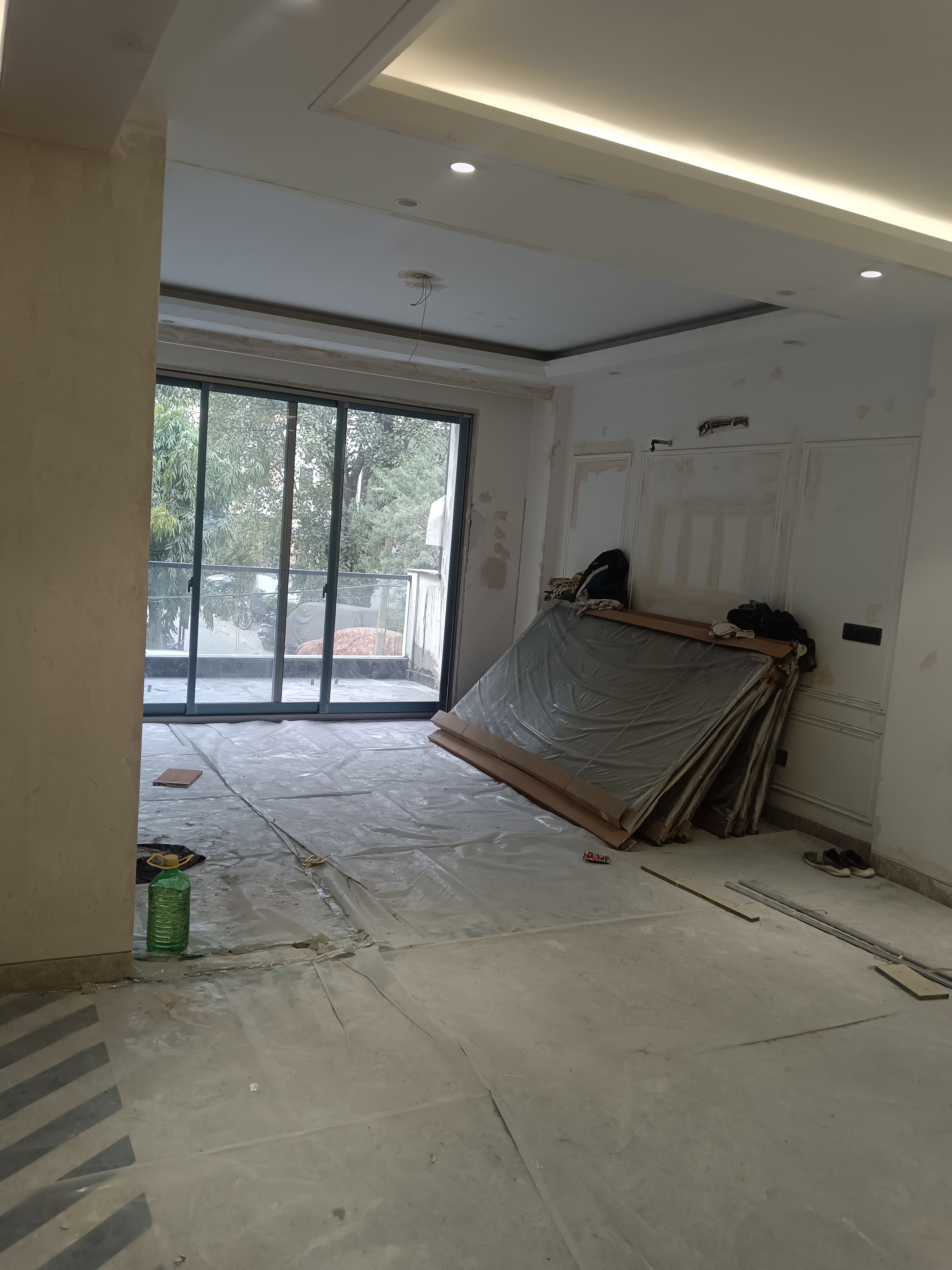 3 BHK + Pooja Room,Servant Room Builder Floor For Sale in Uday Park 