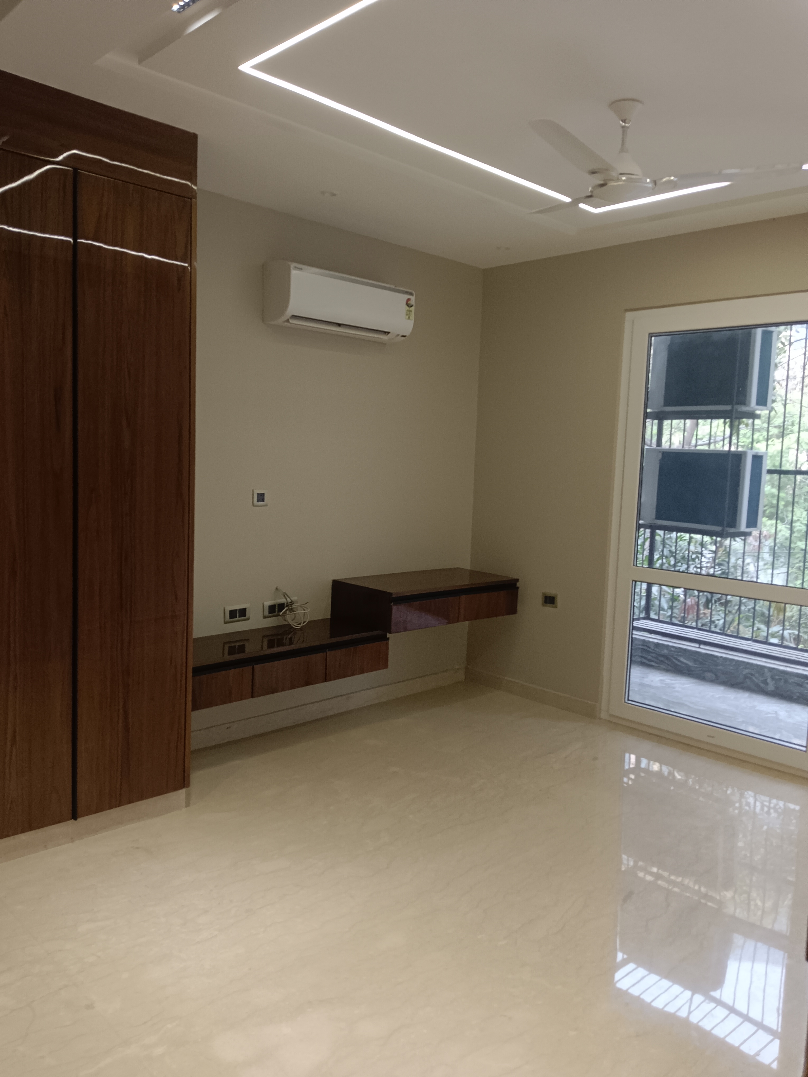 3 BHK + Pooja Room Builder Floor For Sale in Safdarjung Enclave 