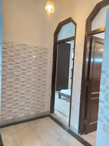 Building Lobby in 3 BHK Apartment at Sukhdev Vihar – for Rent
