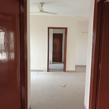 Room in 3 BHK Apartment at Shiv Sai Ozone Park, Sector 86 – for Sale