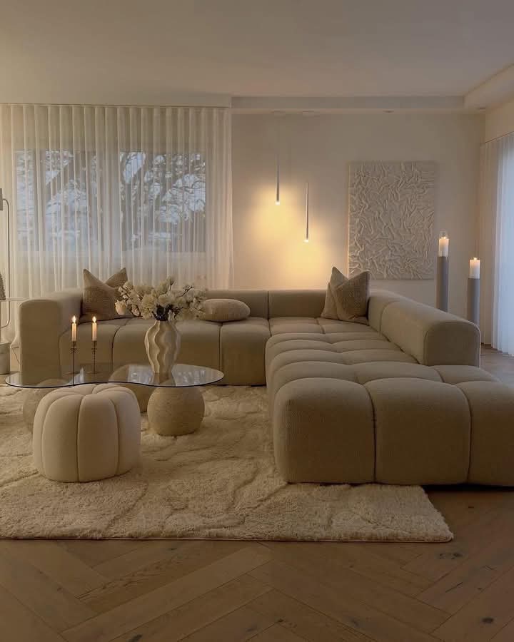 3 BHK + Pooja Room,Servant Room,Study Room,Extra Room Apartment For Sale in Ultra Luxury Apartment 