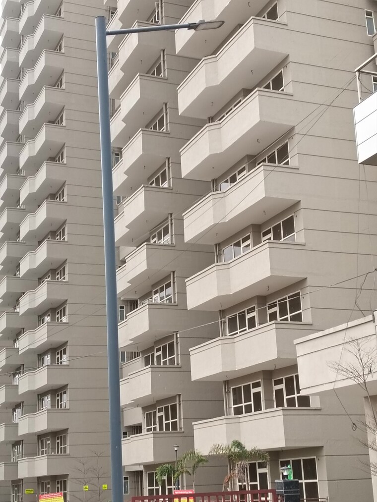 Exterior View, pyramid-pride 2 Bedroom 578 Sq.Ft. Apartment In Sector 76 Gurgaon 8272567