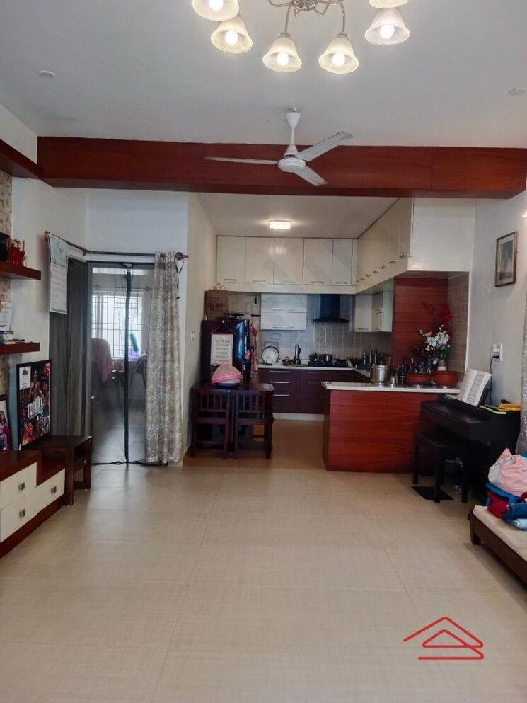  Parking, hbr layout 6+ Bedroom 1200 Sq.Ft. Independent House In Hbr Layout Bangalore 8272659