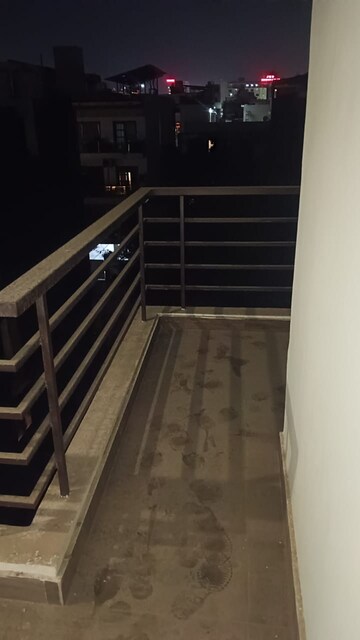 Balcony in 3 BHK Builder Floor at Unitech Woodstock Floors, Sector 50 – for Rent