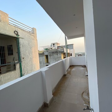 Balcony in 3 BHK Builder Floor at Green Fields Colony – for Rent