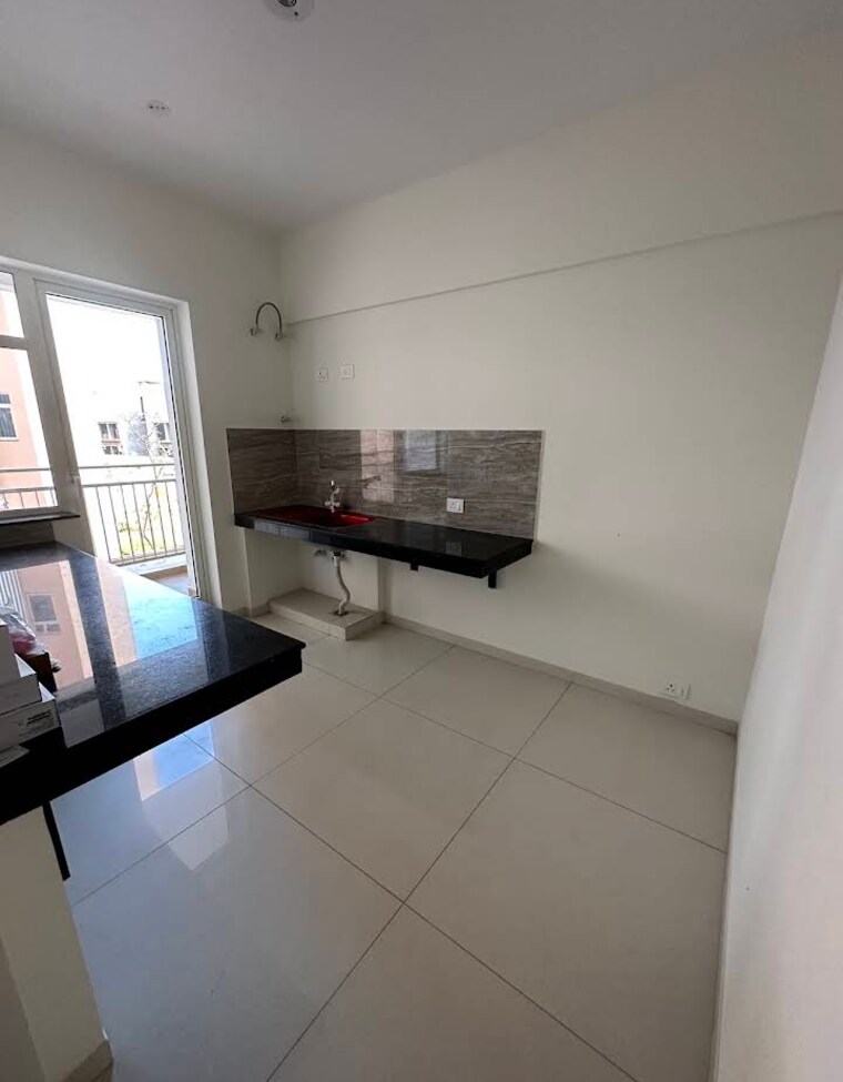 Kitchen, shapoorji-pallonji-joyville-gurgaon 3 Bedroom 1692 Sq.Ft. Apartment In Sector 102 Gurgaon 8272758