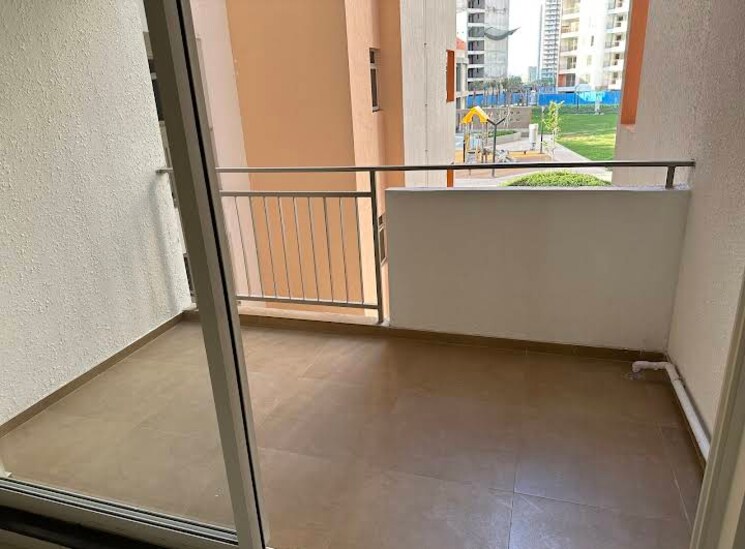 Balcony, shapoorji-pallonji-joyville-gurgaon 3 Bedroom 1692 Sq.Ft. Apartment In Sector 102 Gurgaon 8272758