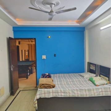 Bedroom in 2 BHK Builder Floor at Green Fields Colony – for Rent