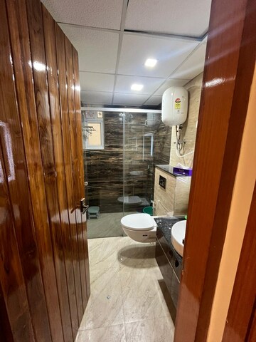 Balcony in 4 BHK Apartment at Tulsiani Golf View, Gomti Nagar – for Rent
