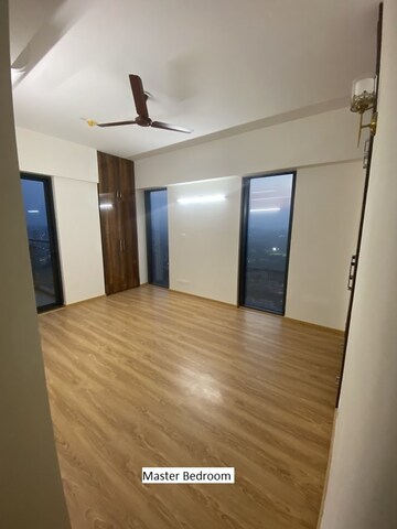 Room in 3 BHK Apartment at Adani Oyster Greens, Sector 102 – for Rent