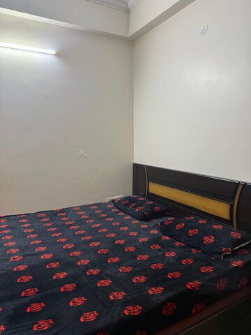 Bedroom in 3 BHK Apartment at Antriksh Golf View, Sector 78 – for Rent