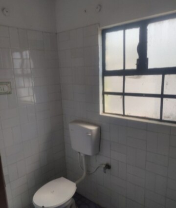 Bathroom in 2 BHK Independent House at Aliganj – for Rent