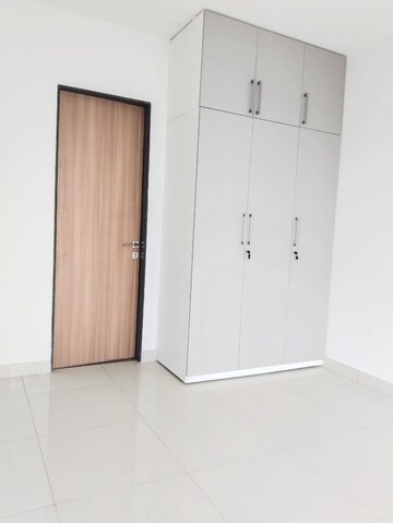 Room in 1 BHK Apartment at Godrej City Panvel Phase 1, Poyanje – for Rent