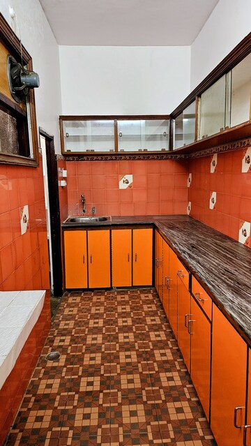 Kitchen in 2 BHK Independent House at Gomti Nagar – for Rent