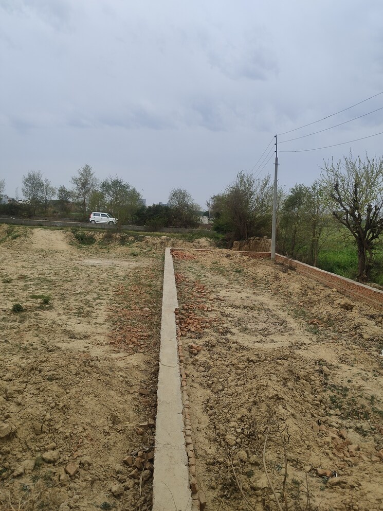 undefined, morta Commercial Land 200 Sq.Yd. In Morta Ghaziabad 8272989