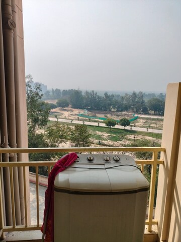 2 BHK Apartment For Rent in Conscient Habitat, Sector 99a