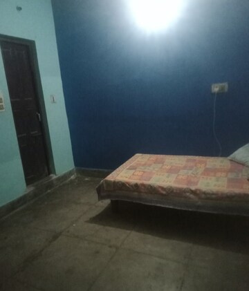 Living Room in 1 BHK Independent House at Aliganj – for Rent