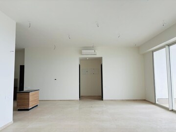 4 BHK Apartment For Rent in Omkar Alta Monte, Malad East