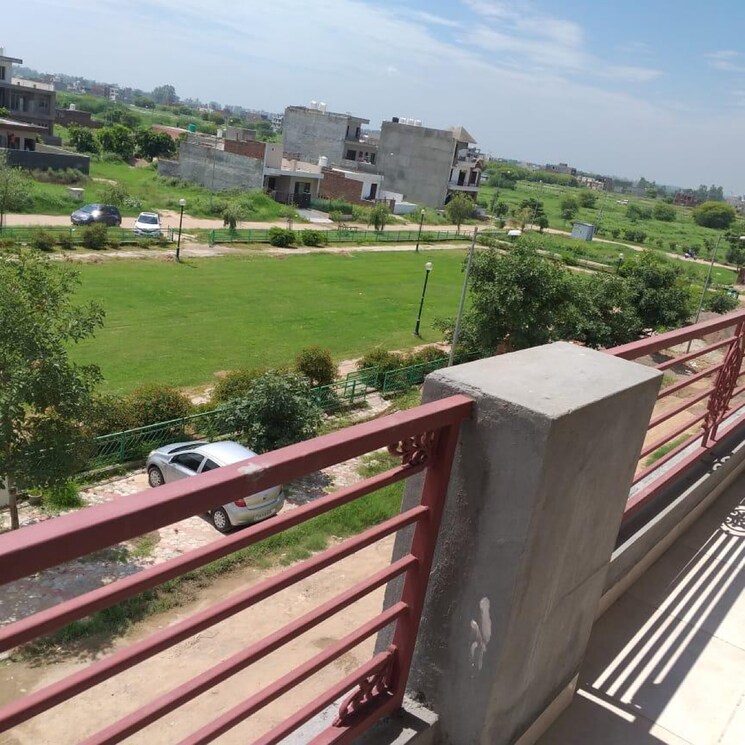 Balcony, aerocity  500 Sq.Yd. Plot In Aerocity Mohali 8273327