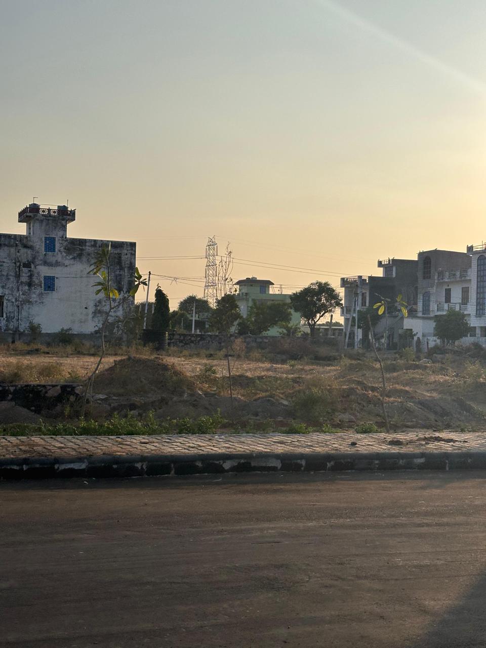 Plot For Sale in Ranka Sachivalaya Enclave