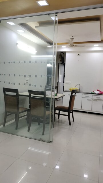  3 BHK Apartment at Paldi – for Rent