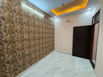 Bedroom in 6+ BHK Independent House at Tilak Nagar – for Rent