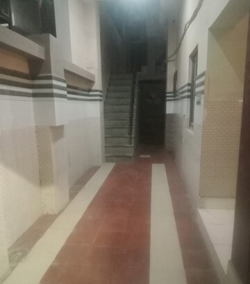 Building Lobby in 2 BHK Independent House at Aliganj – for Rent