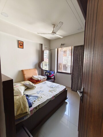 Bedroom in 3 BHK Apartment at Anand Nagar – for Rent