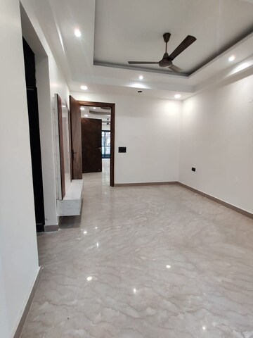 Room in 2 BHK Apartment at Godrej Aria, Sector 79 – for Sale