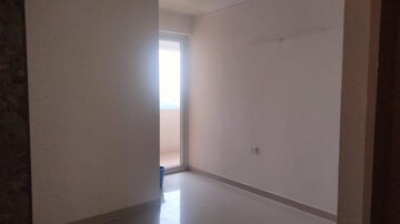 Room in 3 BHK Apartment at ROF Aalayas, Sector 102 – for Rent