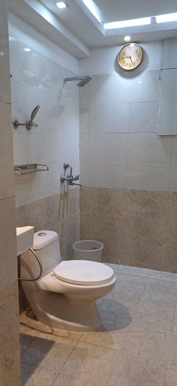Bathroom in 3 BHK Apartment at ROF Aalayas, Sector 102 – for Rent