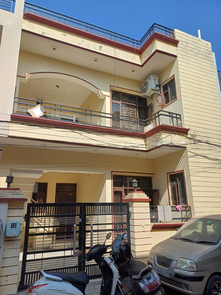 Exterior View, kharar road 3 Bedroom 115 Sq.Yd. Independent House In Kharar Road Mohali 8274180