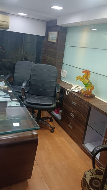 Furnished Amenities in  Office Space at Om Heera Panna Mall, Andheri West – for Rent