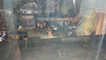  Office Space – Exterior View View at Om Heera Panna Mall, Andheri West - for Rent