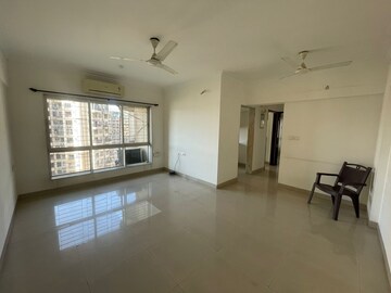 Room in 2 BHK Apartment at Nahar Amrit Shakti, Chandivali – for Sale