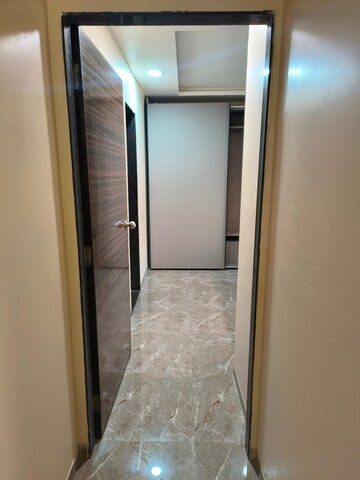 Building Lobby in 6+ BHK Apartment at Wadhwana Blu Pearl, Virar West – for Sale