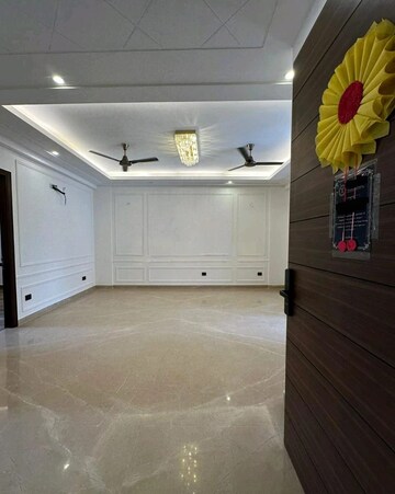Building Lobby in 3 BHK Apartment at Kurla West – for Sale