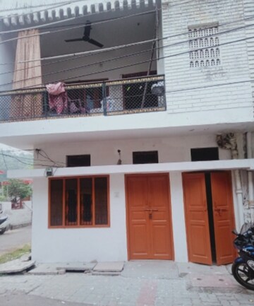 2 BHK Villa – Exterior View View at Aliganj - for Rent
