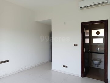 3 BHK Apartment For Sale in DLF The Ultima, Sector 81