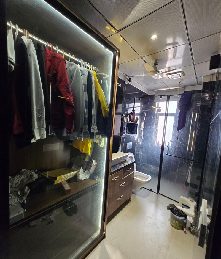 Gym, gomti nagar 3 Bedroom 2000 Sq.Ft. Apartment In Gomti Nagar Lucknow 8274896