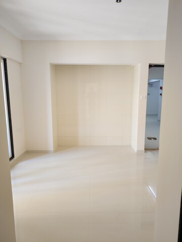 Room in 1 BHK Apartment at Raunak Bliss, Ghodbunder Road – for Sale
