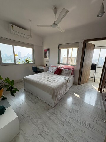 Bedroom in 2 BHK Apartment at Erlyn Apartment, Bandra West – for Rent