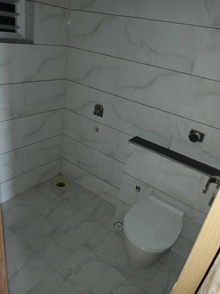 Bathroom, majestique-marbella-phase-1 2 Bedroom 825 Sq.Ft. Apartment In Kharadi Pune 8274991