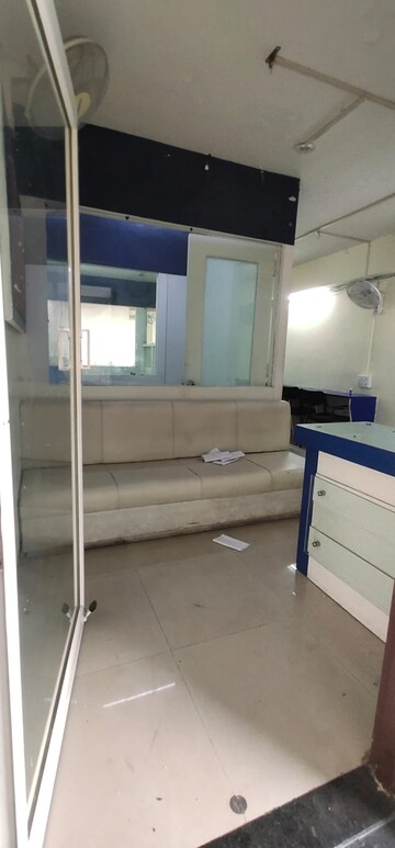  Office Space – Exterior View View at Rnt Marg - for Rent
