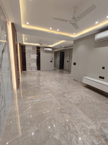 Living Room in 4 BHK Builder Floor at Saket – for Rent