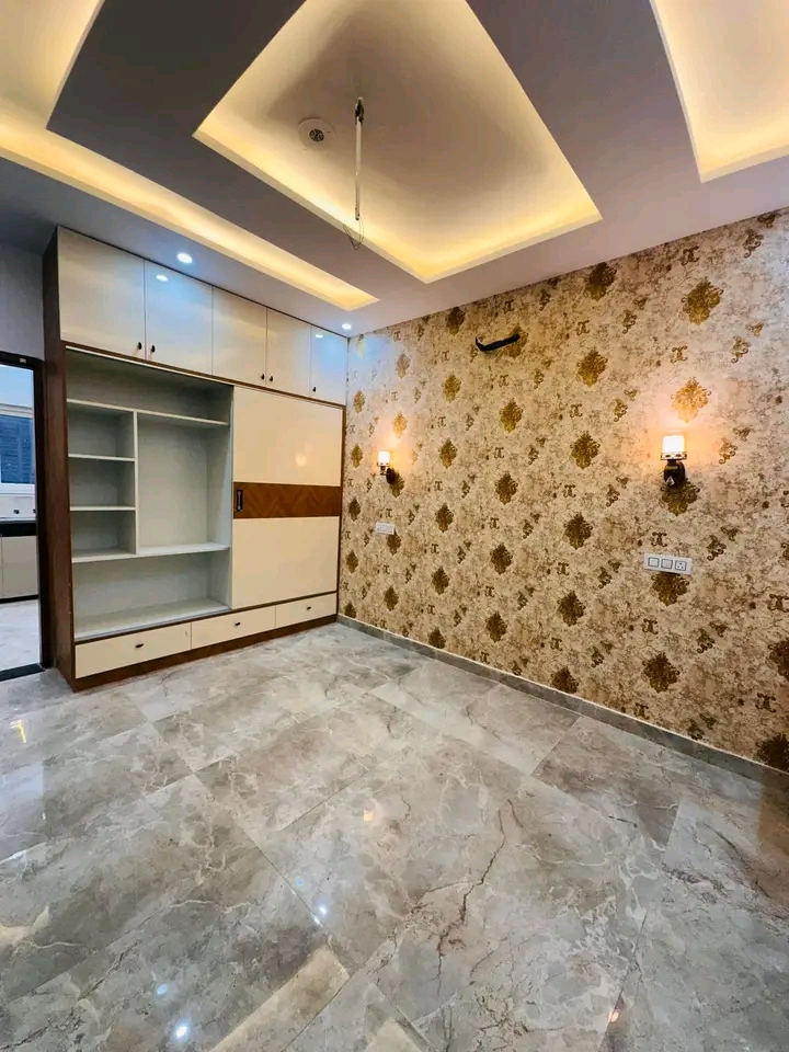 2 BHK + Servant Room,Study Room Apartment For Sale in Modern Valley