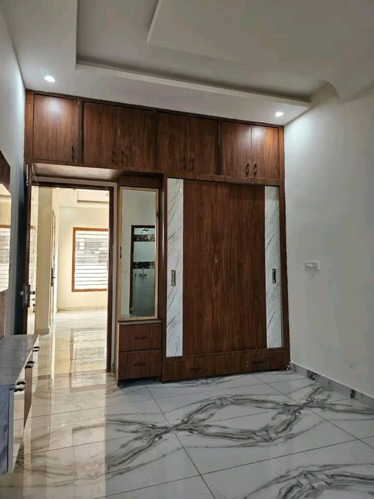 Room, khanpur 2 Bedroom 112 Sq.Yd. Apartment In Khanpur Kharar 8275321